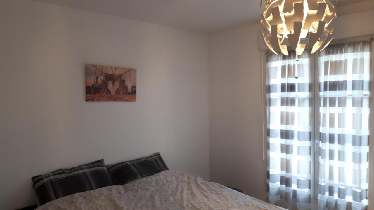 Le Charleston 3P 5 Minutes Disney Parking Gratuit Terrasse Chessy  Exteriör bild